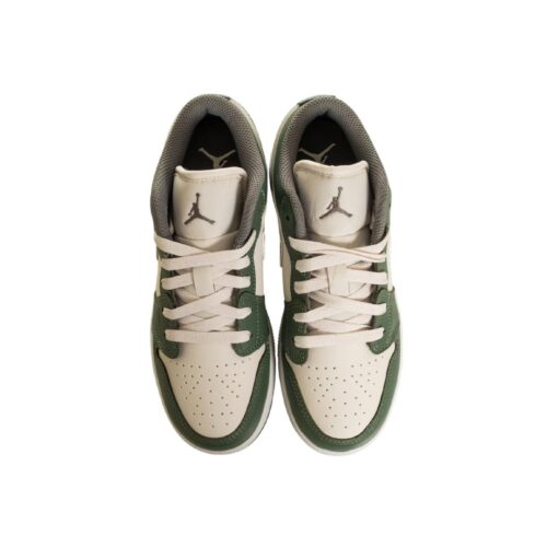 NIKE AIR JORDAN 1 LOW BIG 553560.300